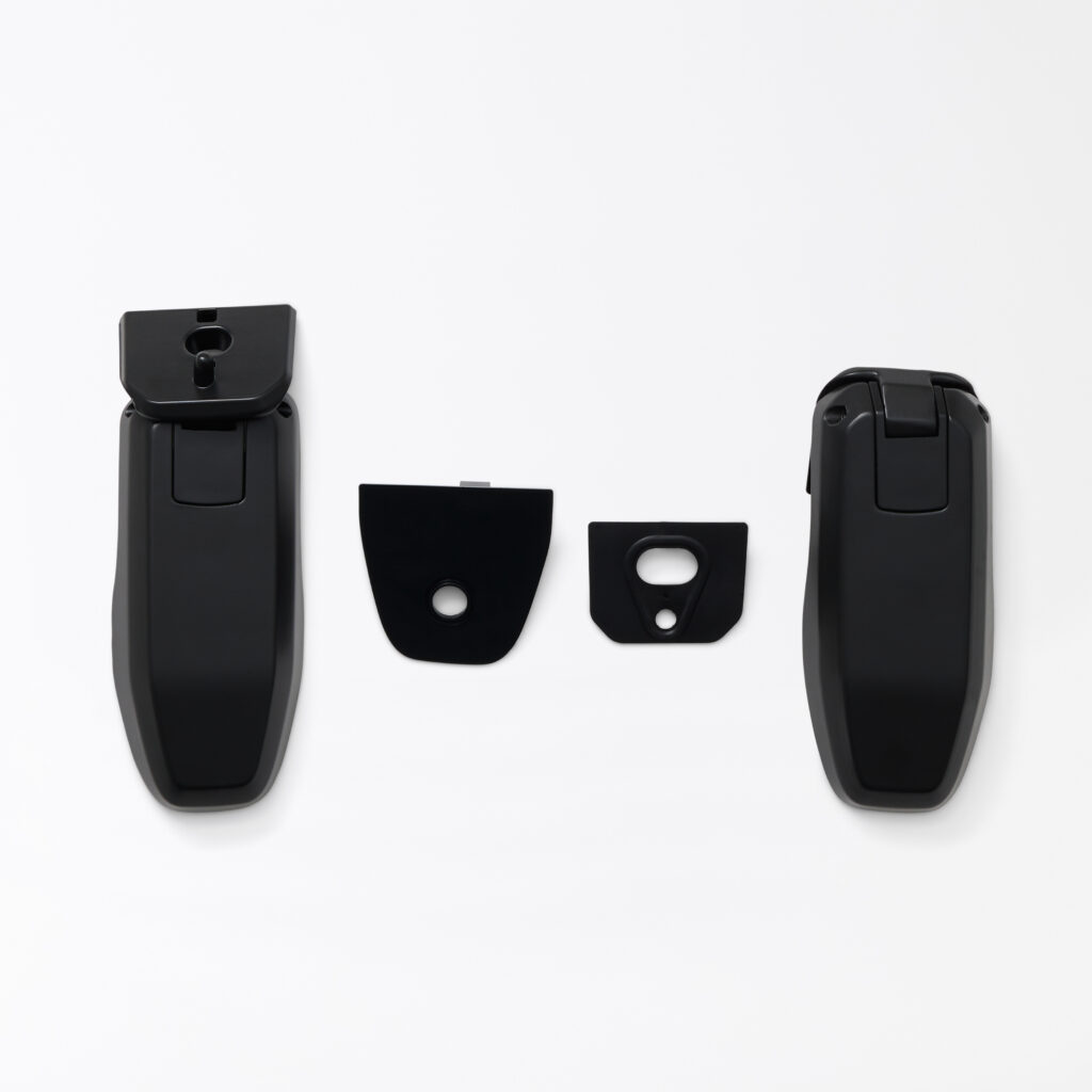 Bronco Rear Glass Hinge - Die Casting, Plastic molding, Paint, Assembly Armada